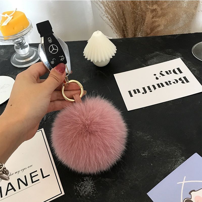 2024 Fluffy Real Fox Fur Ball  - Women'S Emo Accessories 评论和价格