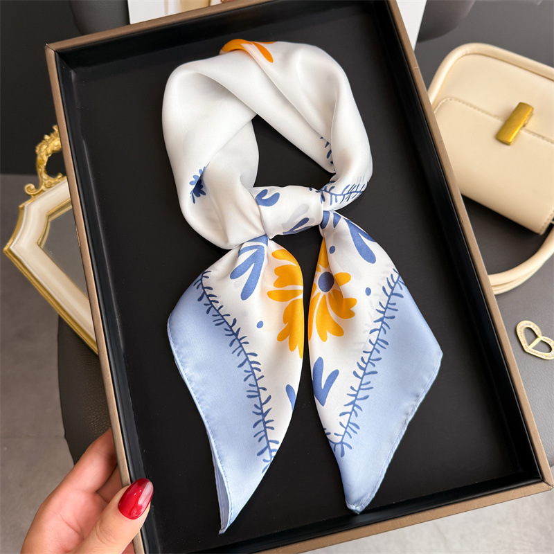 1Pc new printed fashion silk s - Silk Scarf Square 评论和价格